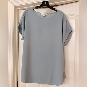 Women’s mint green blouse